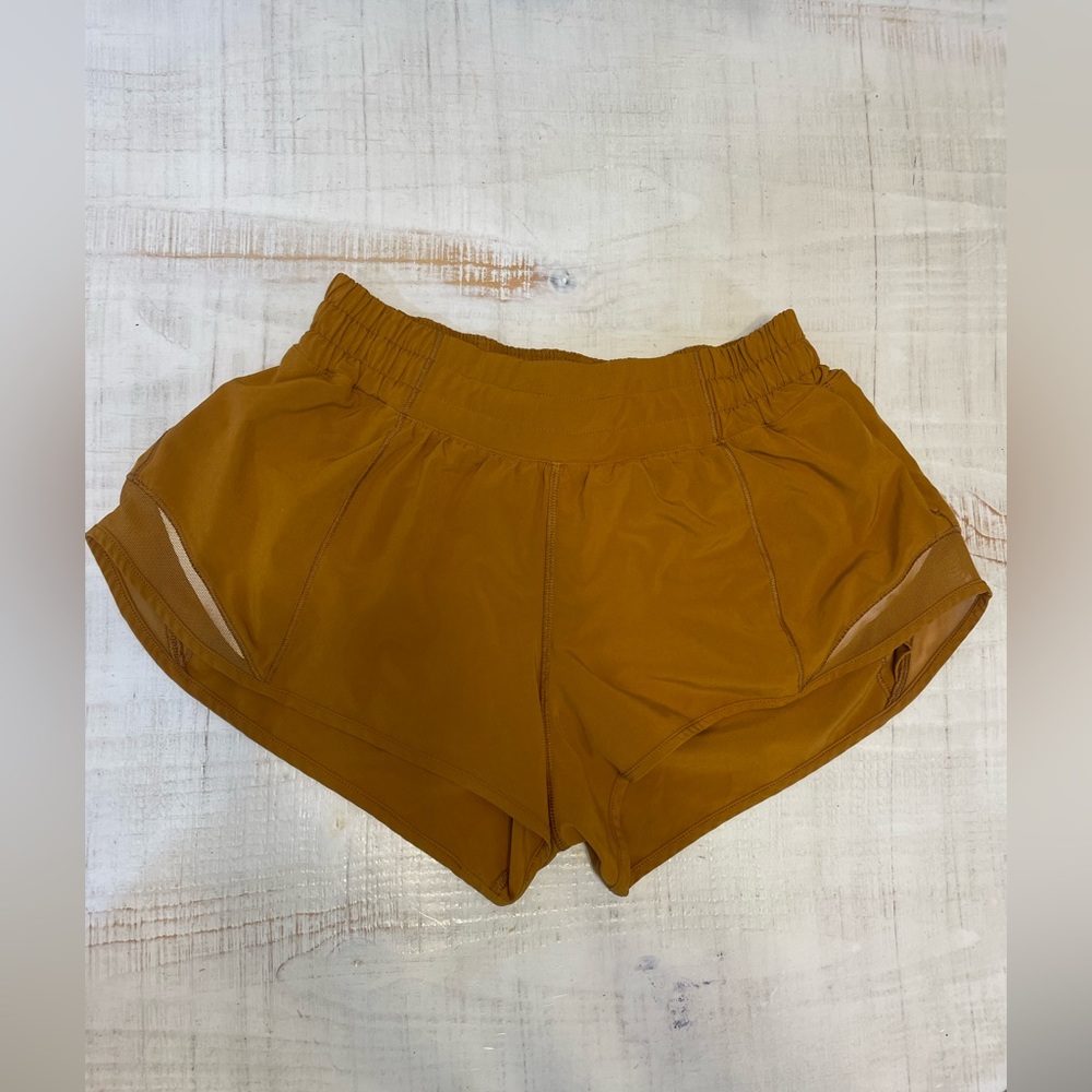 Lulu lemon hotty hot shorts